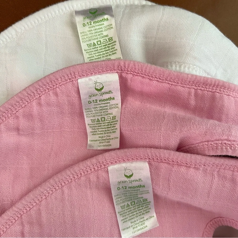 GREEN SPROUTS Organic Muslin Pink Bib Set & Teether, 0-12mo